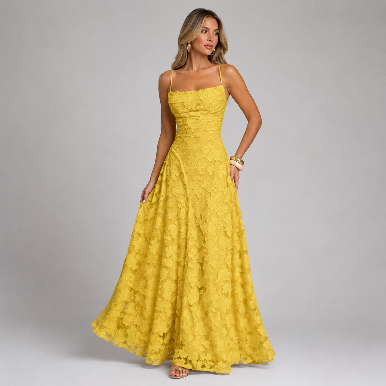 Élodie Backless Mermaid Maxi Dress